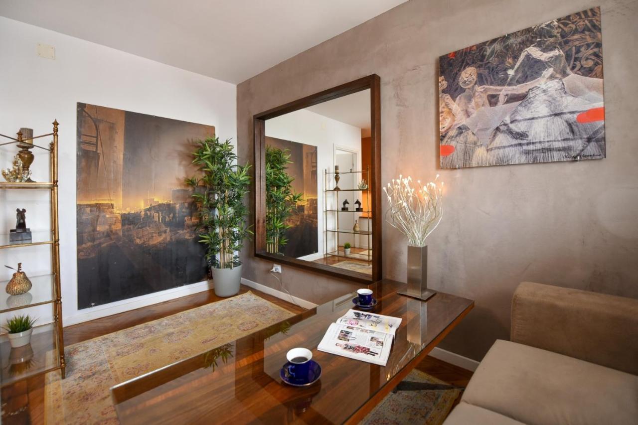 New - Elegant Duplex With Amazing View & Balcony - Homey Residence Bukares Bagian luar foto
